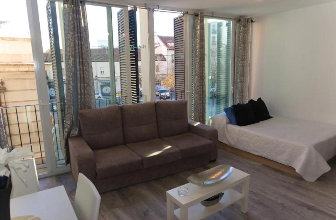 Estudio En Plaza Vara Del Rey Madrid Eksteriør billede